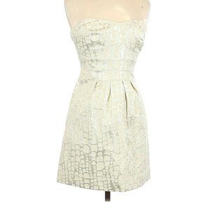 AMERICAN EAGLE IVORY WHITE & SILVER STRAPLESS SWEETHEART SHORT DRESS